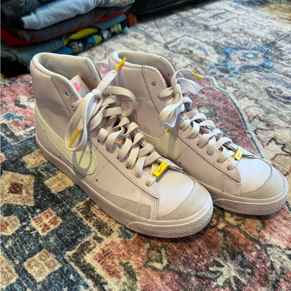 Nike blazers